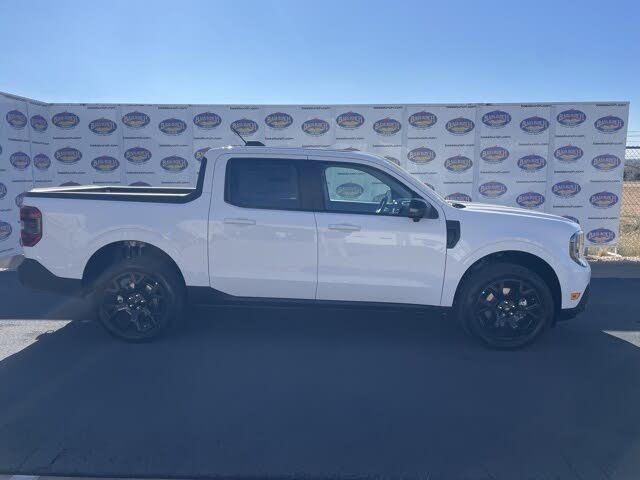 2026 Ford Maverick Lariat SuperCrew AWD