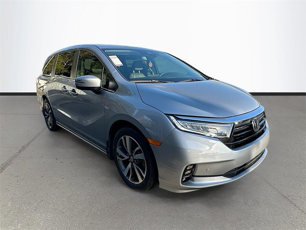 2024 Honda Odyssey Touring FWD