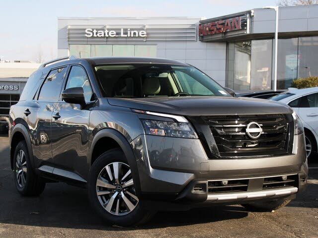 2025 Nissan Pathfinder SL 4WD