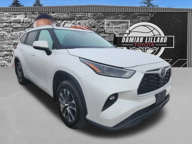 2025 Toyota Highlander XLE AWD