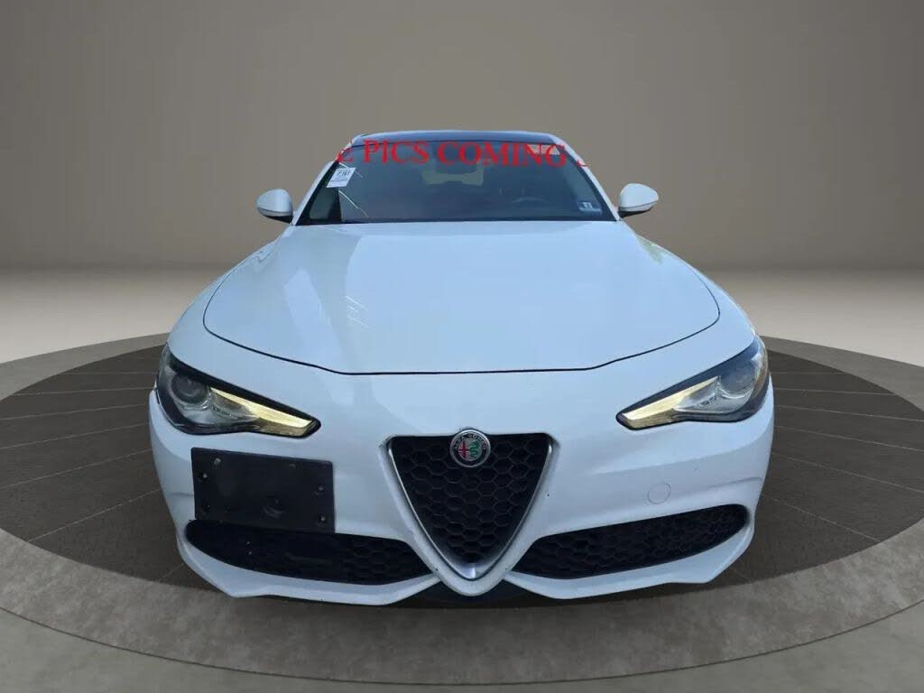 2017 Alfa Romeo Giulia AWD