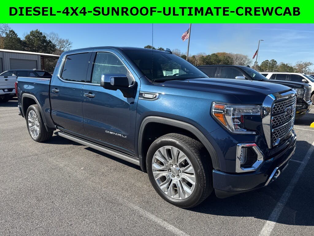 2020 GMC Sierra 1500 Denali Crew Cab 4WD