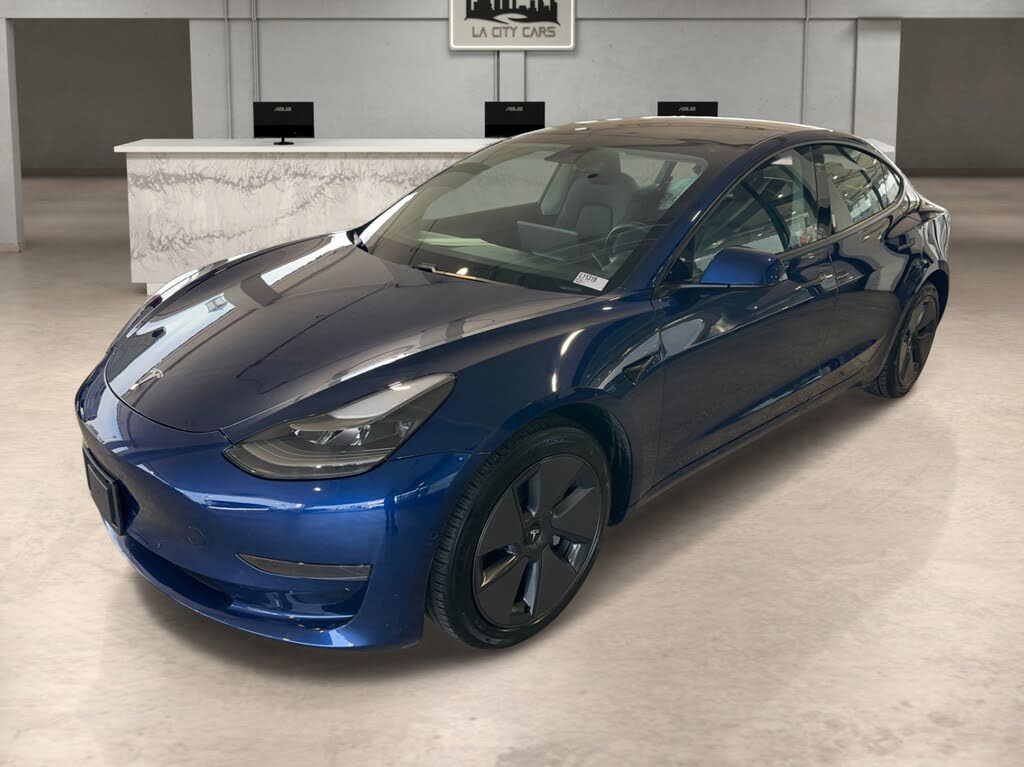 2021 Tesla Model 3 Standard Range Plus RWD