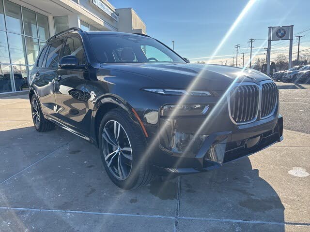 2023 BMW X7 xDrive40i AWD