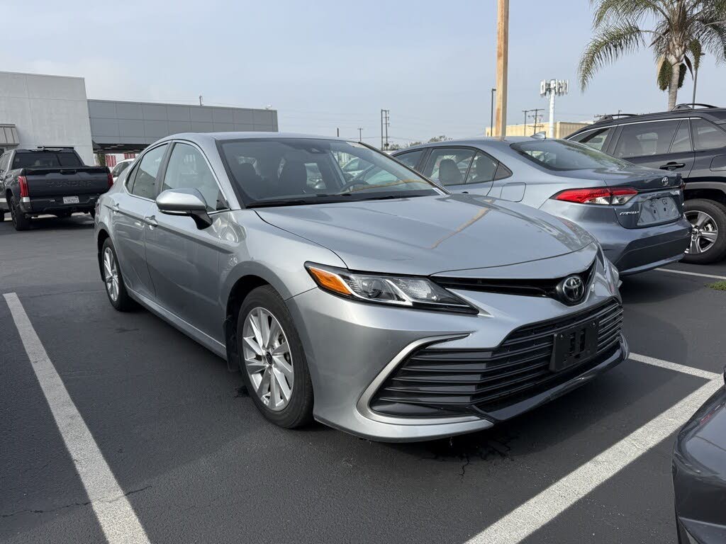 2023 Toyota Camry LE FWD
