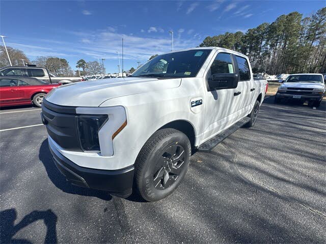 2024 Ford F-150 Lightning Pro SuperCrew AWD
