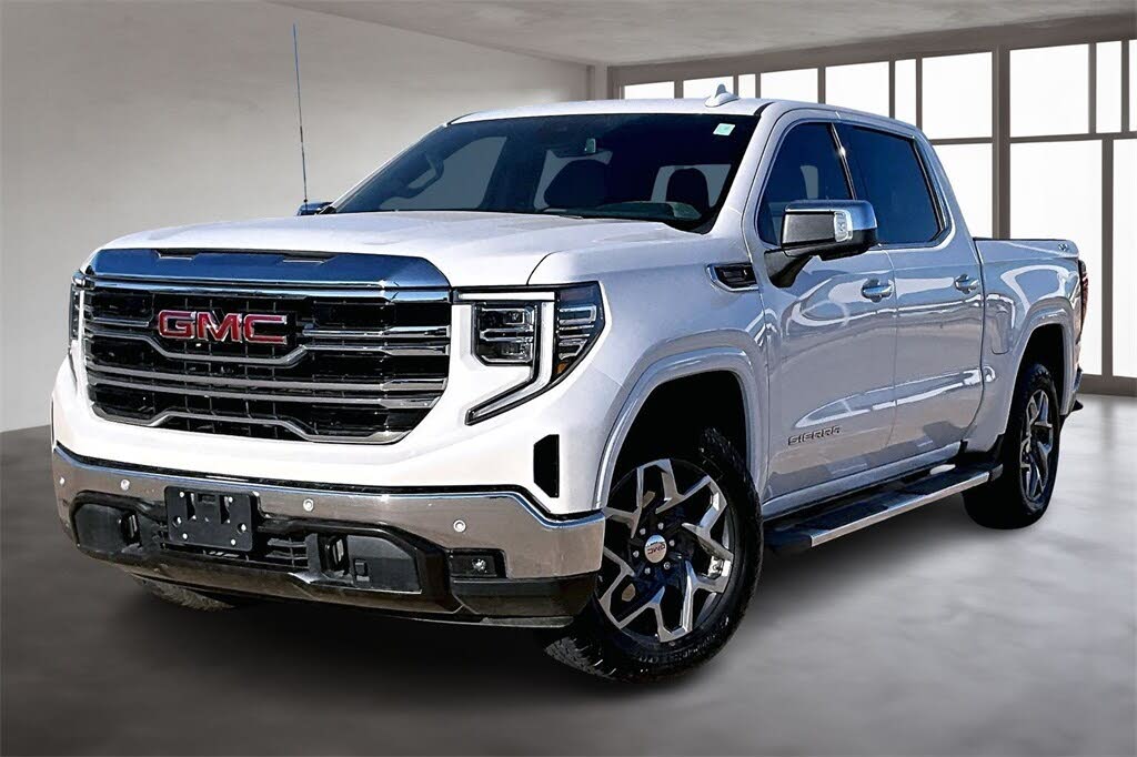 2024 GMC Sierra 1500 SLT Crew Cab 4WD