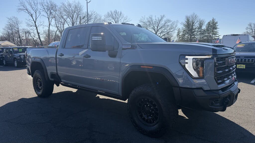 2024 GMC Sierra 2500HD AT4X Crew Cab 4WD