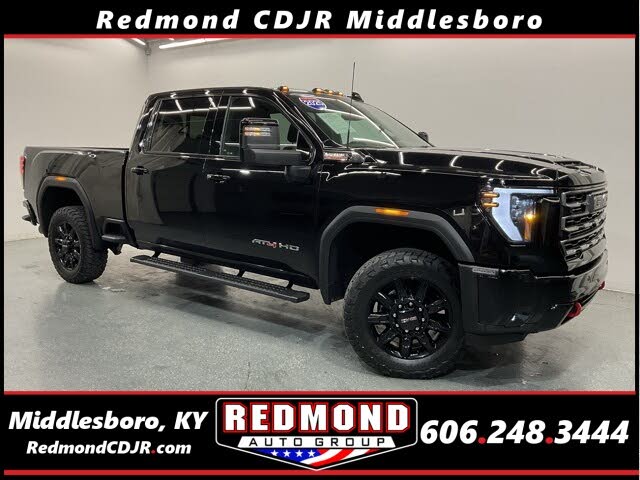 2025 GMC Sierra 2500HD AT4 Crew Cab 4WD