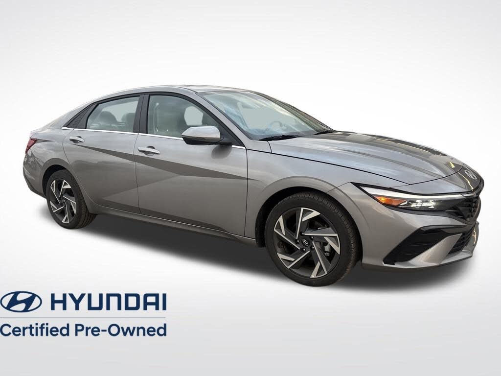 2025 Hyundai Elantra Limited FWD