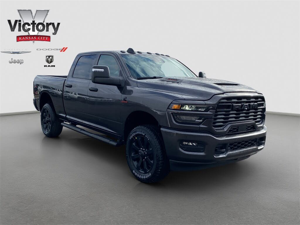 2026 RAM 2500 Tradesman Crew Cab 4WD