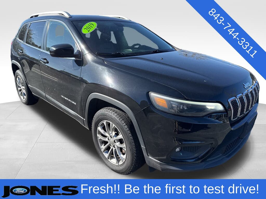 2019 Jeep Cherokee Latitude Plus 4WD