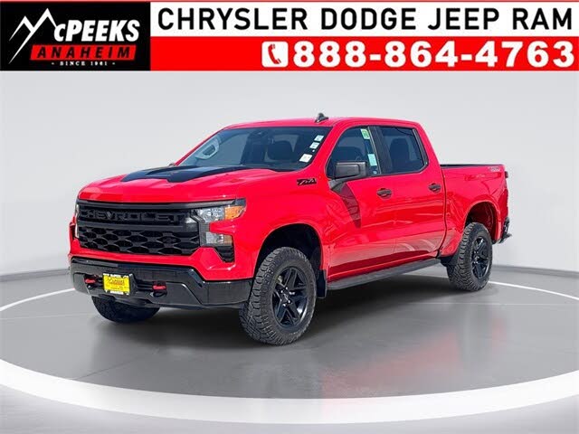 2023 Chevrolet Silverado 1500 Custom Trail Boss Crew Cab 4WD
