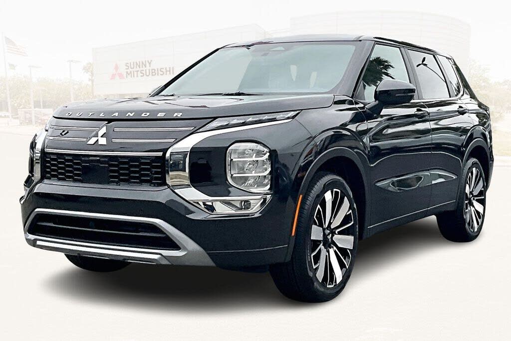 2025 Mitsubishi Outlander SE FWD