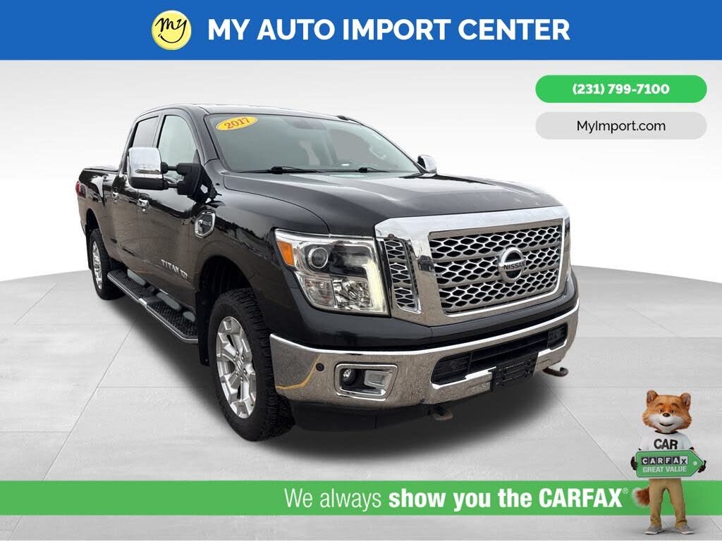 2017 Nissan Titan XD SL Crew Cab 4WD