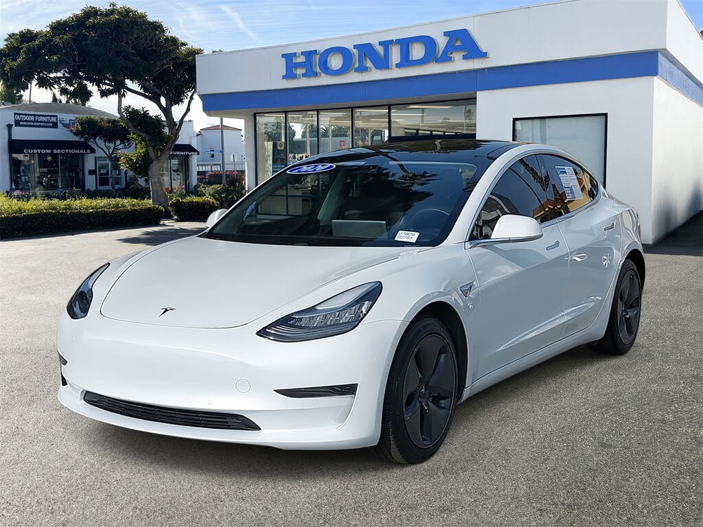 2020 Tesla Model 3 Standard Range Plus RWD