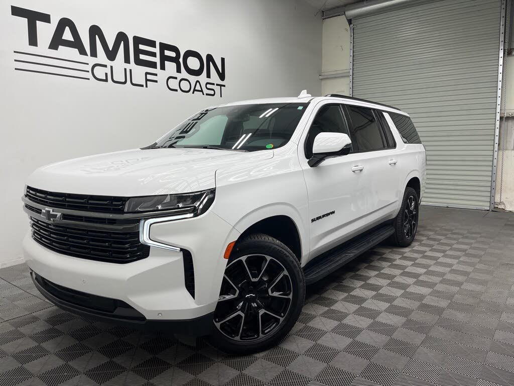 2021 Chevrolet Suburban RST RWD