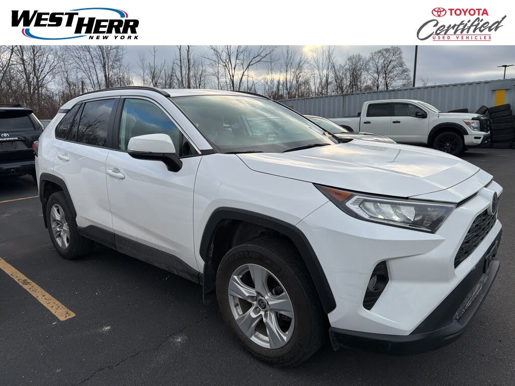2021 Toyota RAV4 XLE AWD