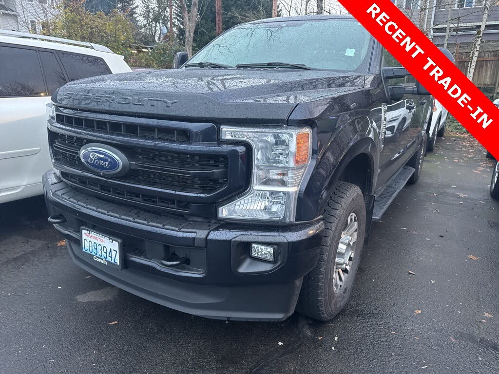 2022 Ford F-250 Super Duty Lariat Crew Cab 4WD