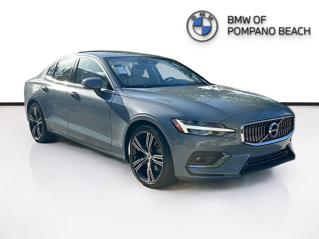 2022 Volvo S60 B5 Inscription AWD