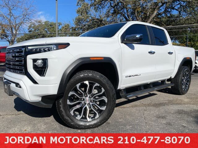 2024 GMC Canyon Denali Crew Cab 4WD