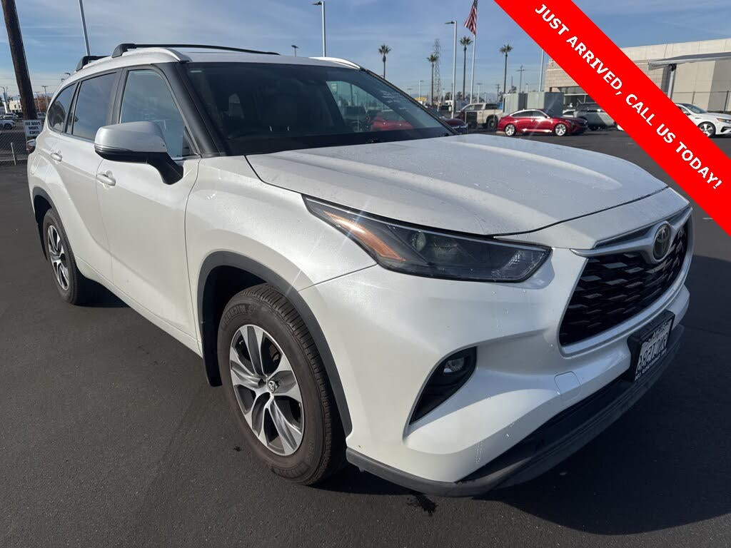 2024 Toyota Highlander XLE AWD