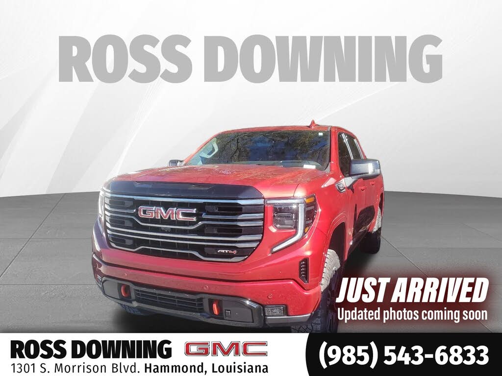 2025 GMC Sierra 1500 AT4 Crew Cab 4WD