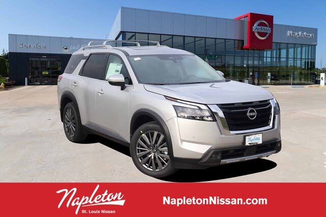 2025 Nissan Pathfinder SL 4WD