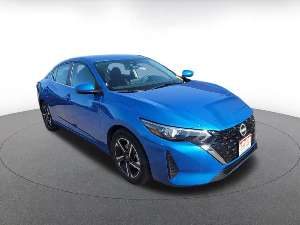 2025 Nissan Sentra SV FWD