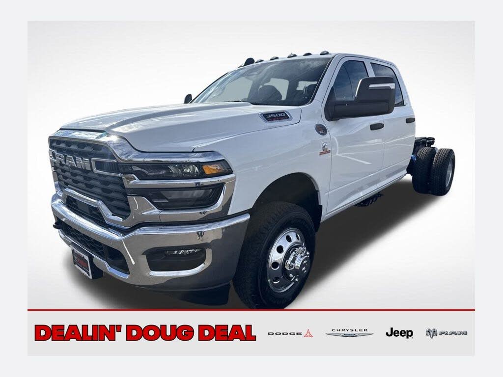 2026 RAM 3500 Chassis Tradesman Crew Cab LB DRW 4WD