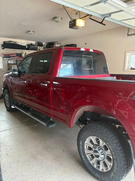 2017 Ford F-250 Super Duty Lariat Crew Cab 4WD