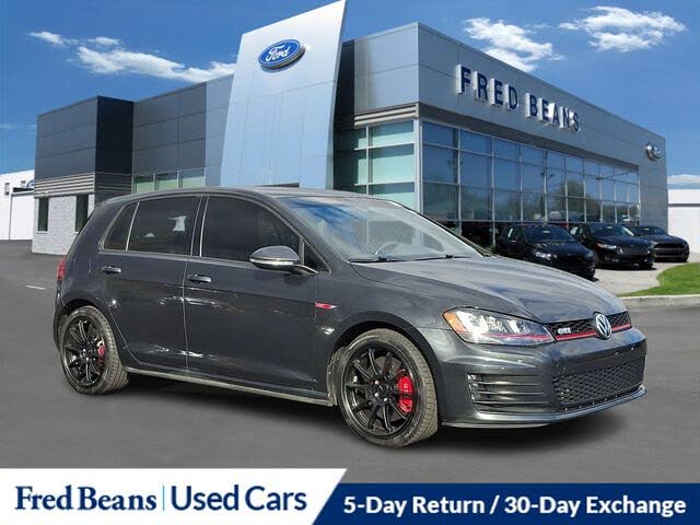 2017 Volkswagen Golf GTI 2.0T SE 4-Door FWD