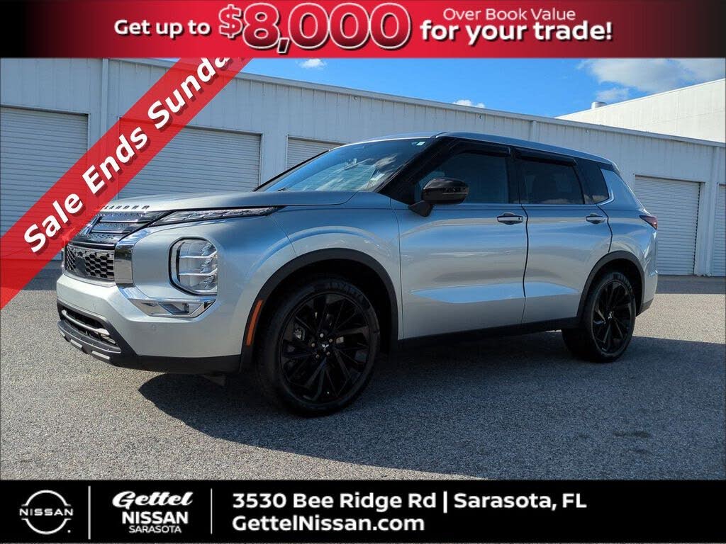 2022 Mitsubishi Outlander Black Edition FWD