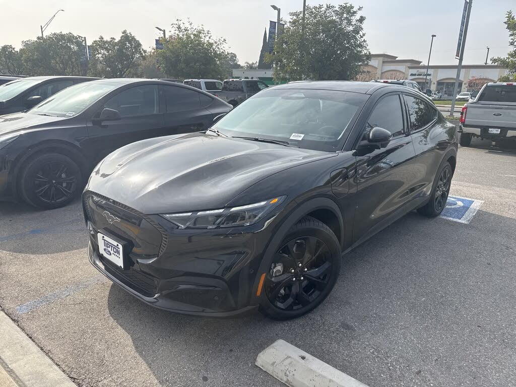 2024 Ford Mustang Mach-E Select RWD