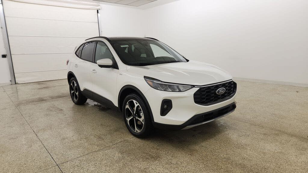 2025 Ford Escape ST-Line Select AWD