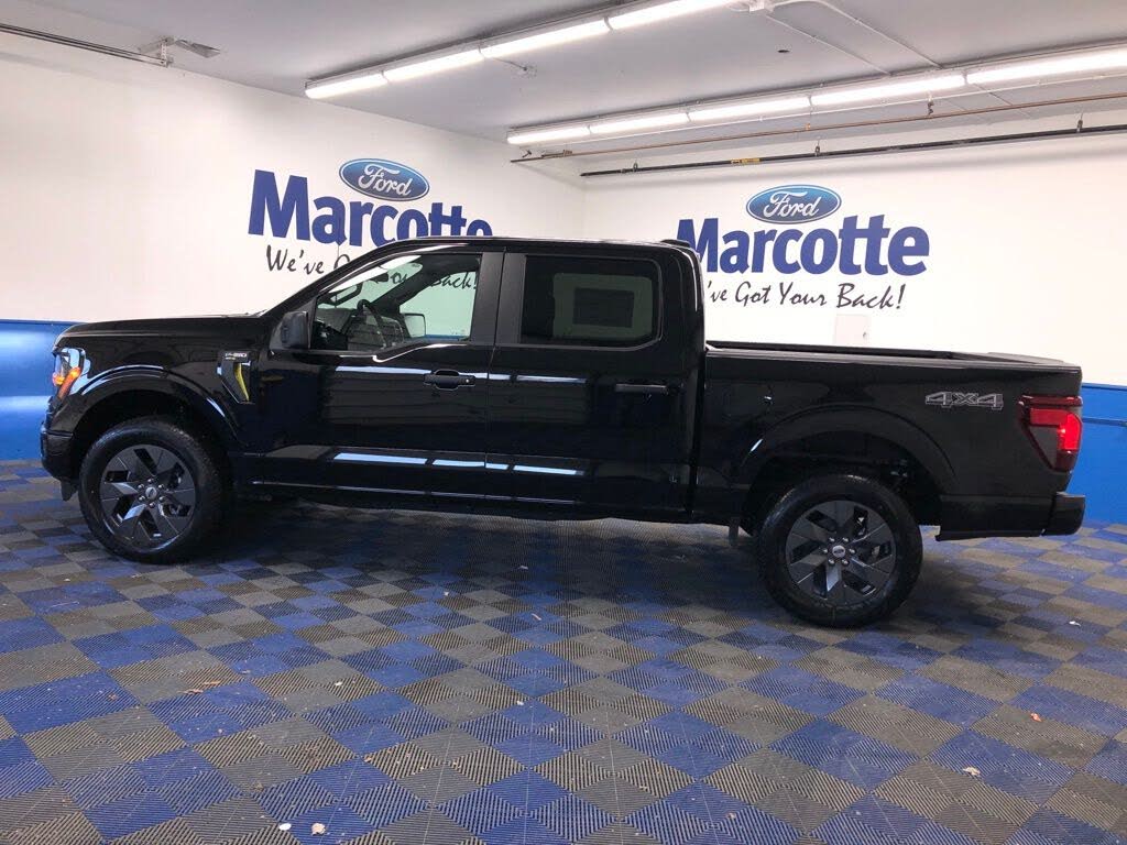 2025 Ford F-150 STX 4dr SuperCrew 4WD
