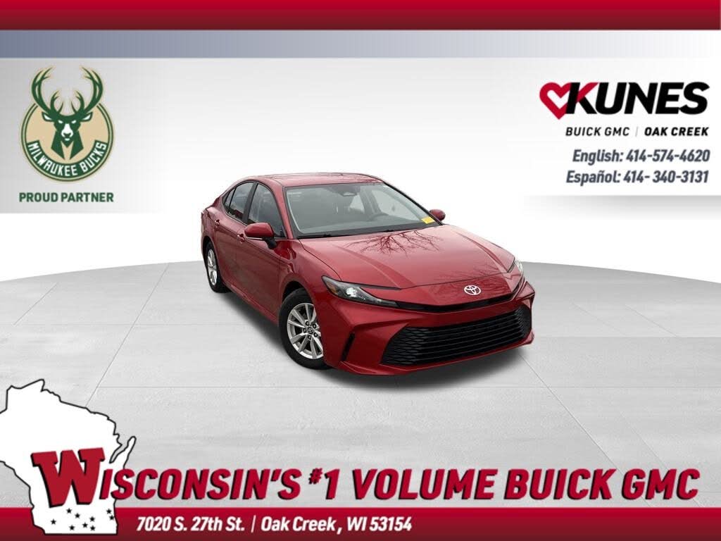 2025 Toyota Camry SE FWD