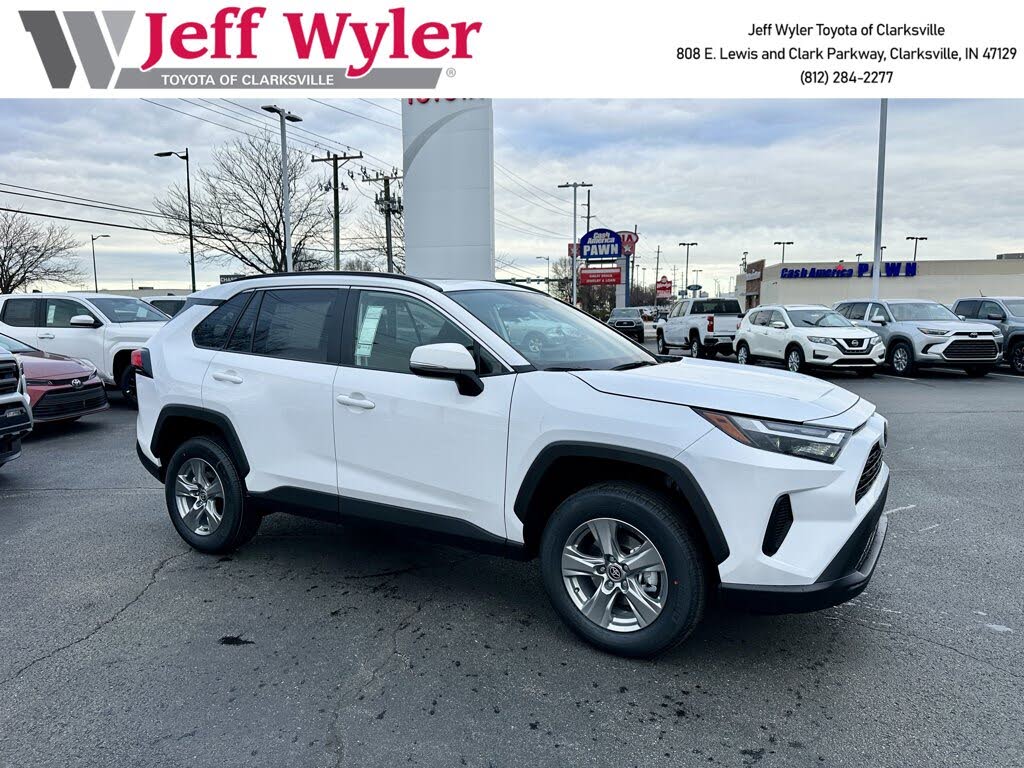 2025 Toyota RAV4 XLE AWD