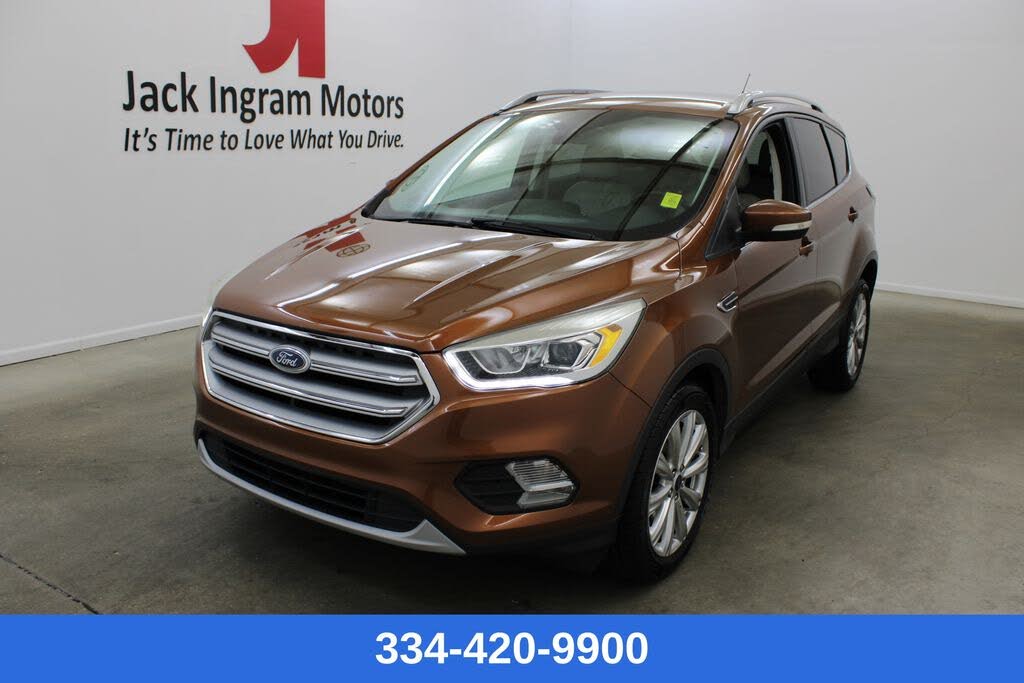 2017 Ford Escape Titanium FWD