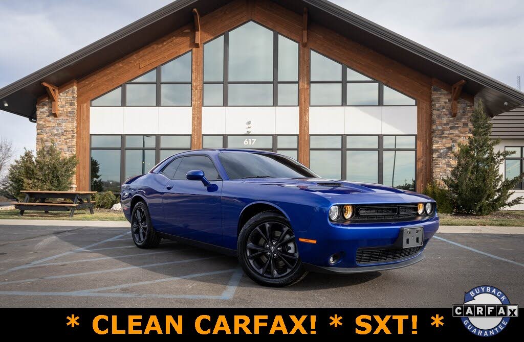2021 Dodge Challenger SXT AWD