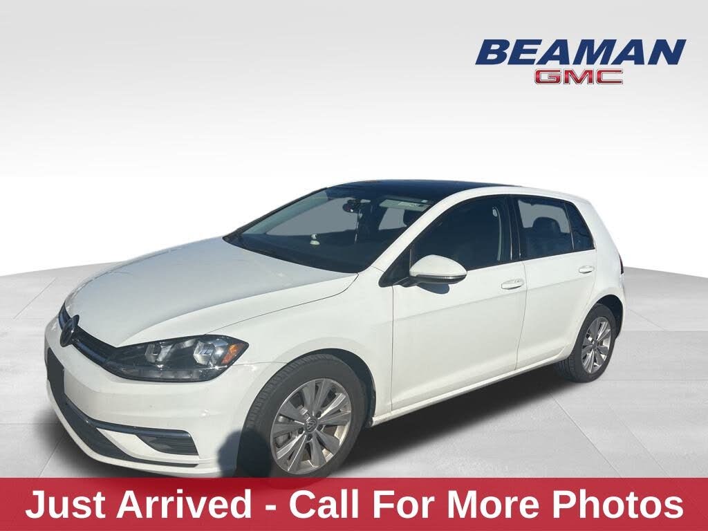 2021 Volkswagen Golf TSI FWD