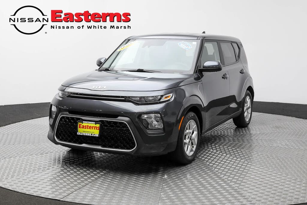 2022 Kia Soul LX FWD