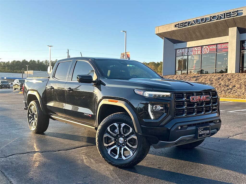 2023 GMC Canyon AT4 Crew Cab 4WD