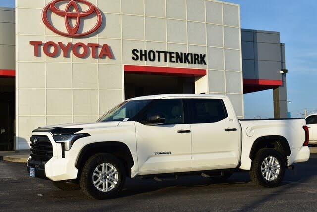 2023 Toyota Tundra SR5 CrewMax Cab 4WD