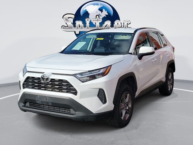 2024 Toyota RAV4 XLE AWD