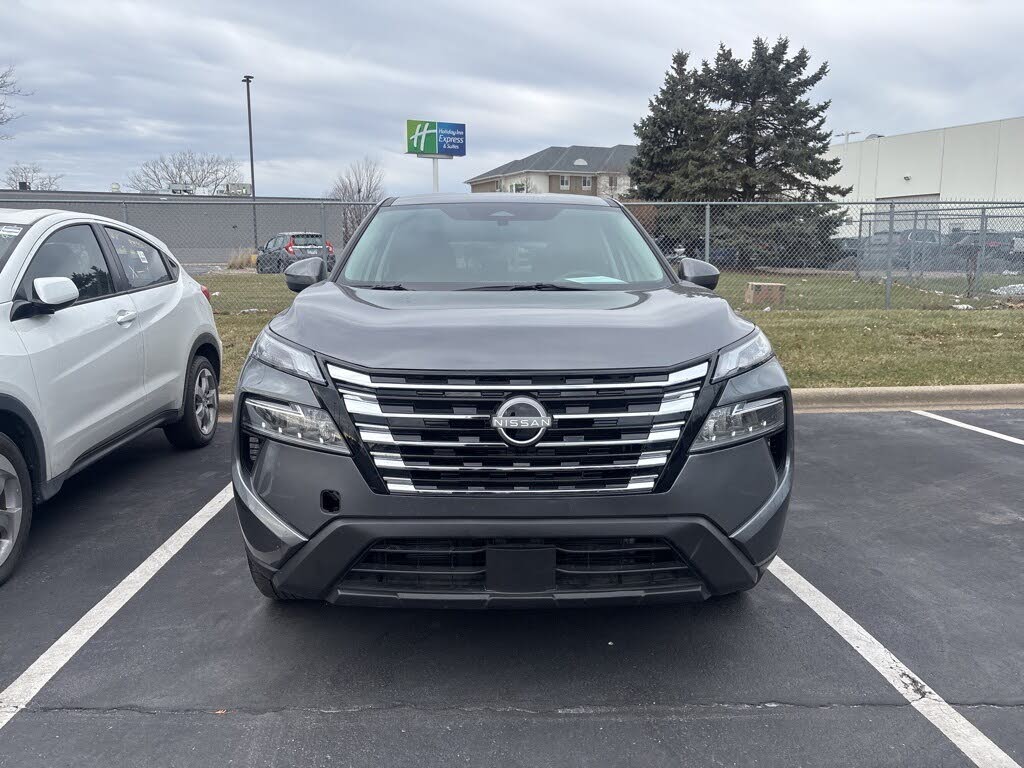 2025 Nissan Rogue SV FWD