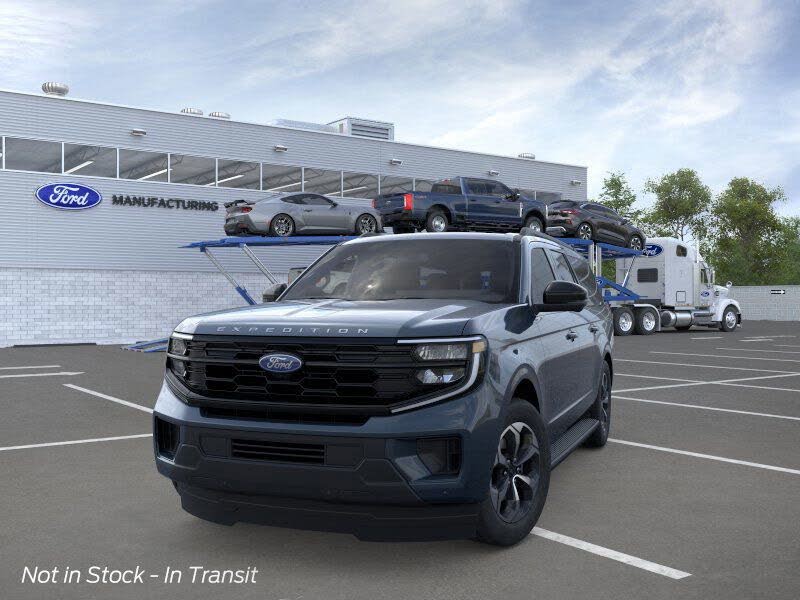 2026 Ford Expedition MAX Active RWD
