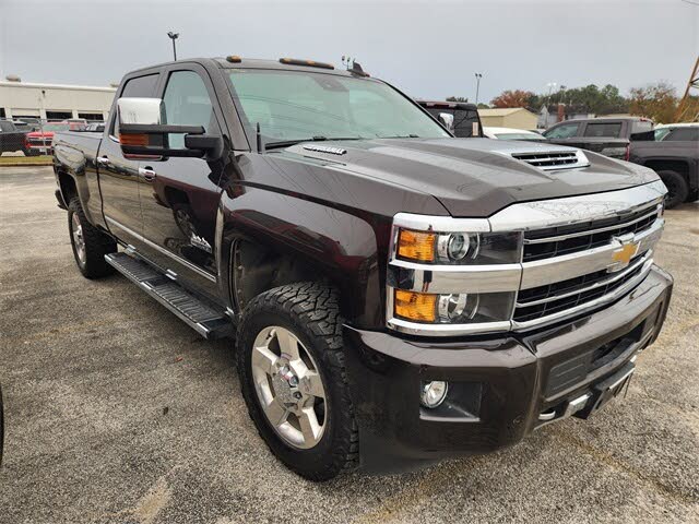 2018 Chevrolet Silverado 2500HD High Country Crew Cab 4WD