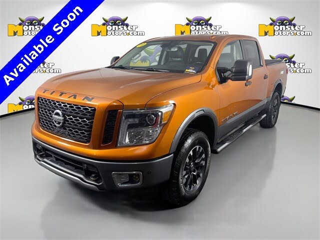 2019 Nissan Titan SV Crew Cab 4WD