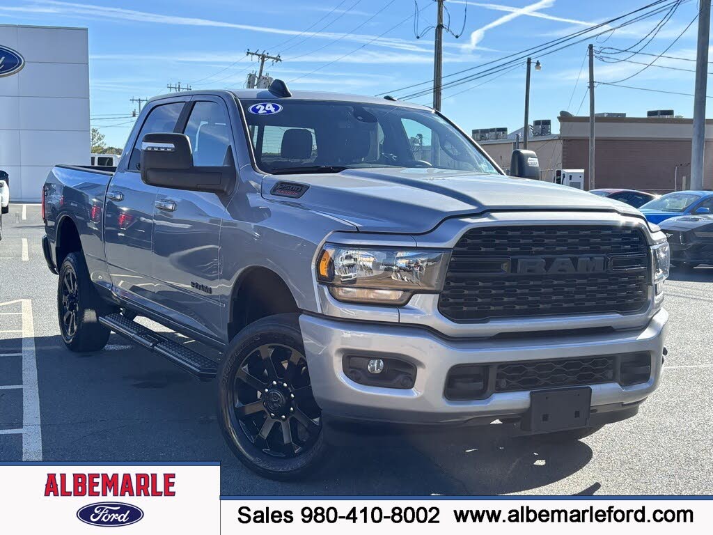 2024 RAM 2500 Big Horn Crew Cab 4WD